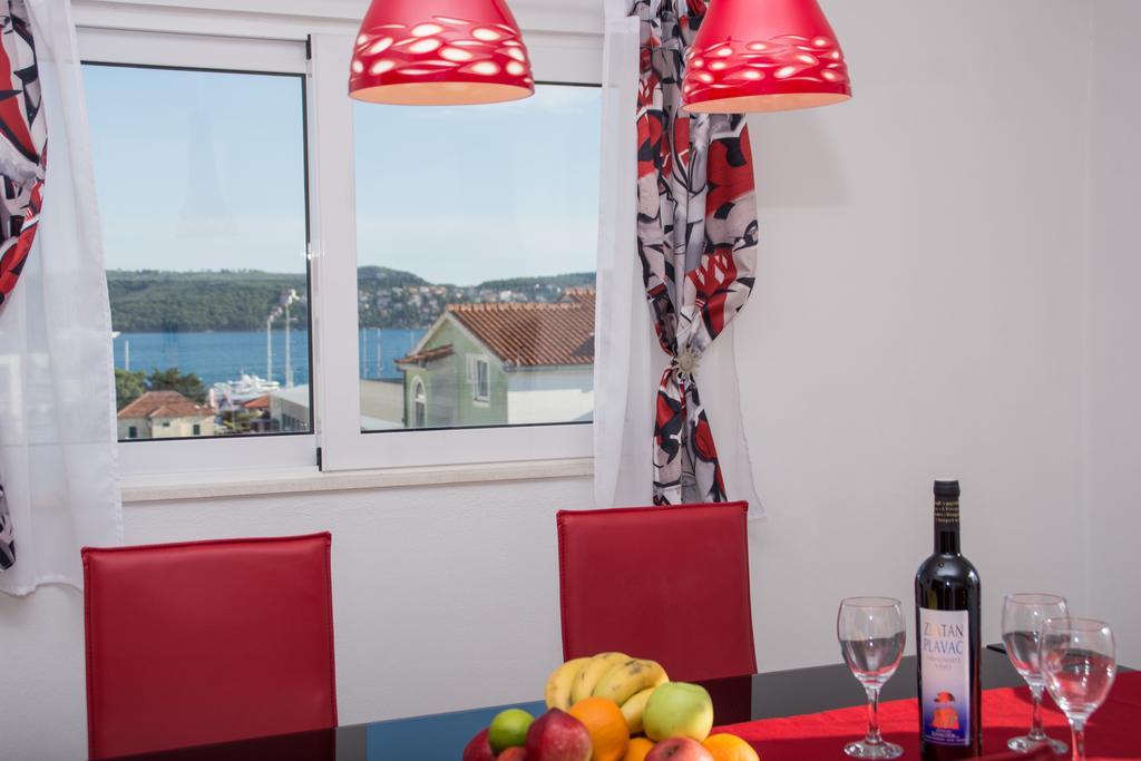 Apartments Barba Трогір Екстер'єр фото