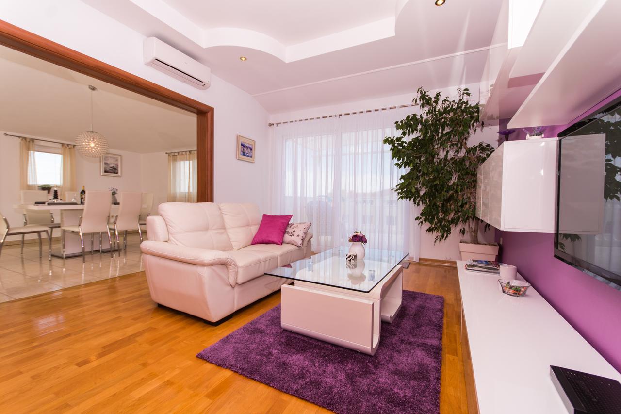 Apartments Barba Трогір Екстер'єр фото